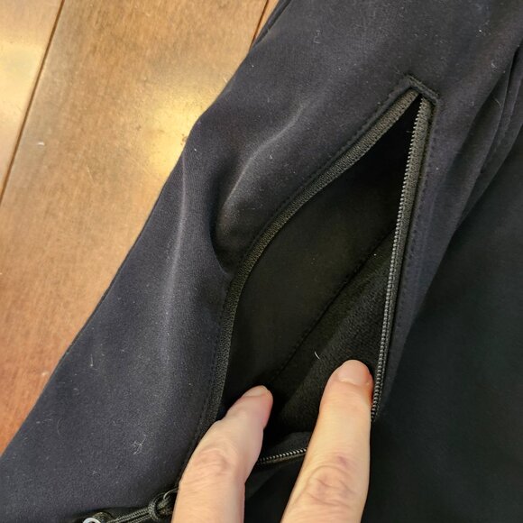 Lululemon Audrey women's long black jacket in size 8 - Picture 8 of 12